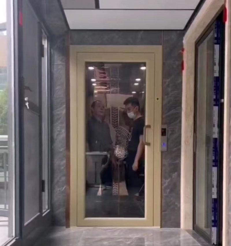 小型家用电梯